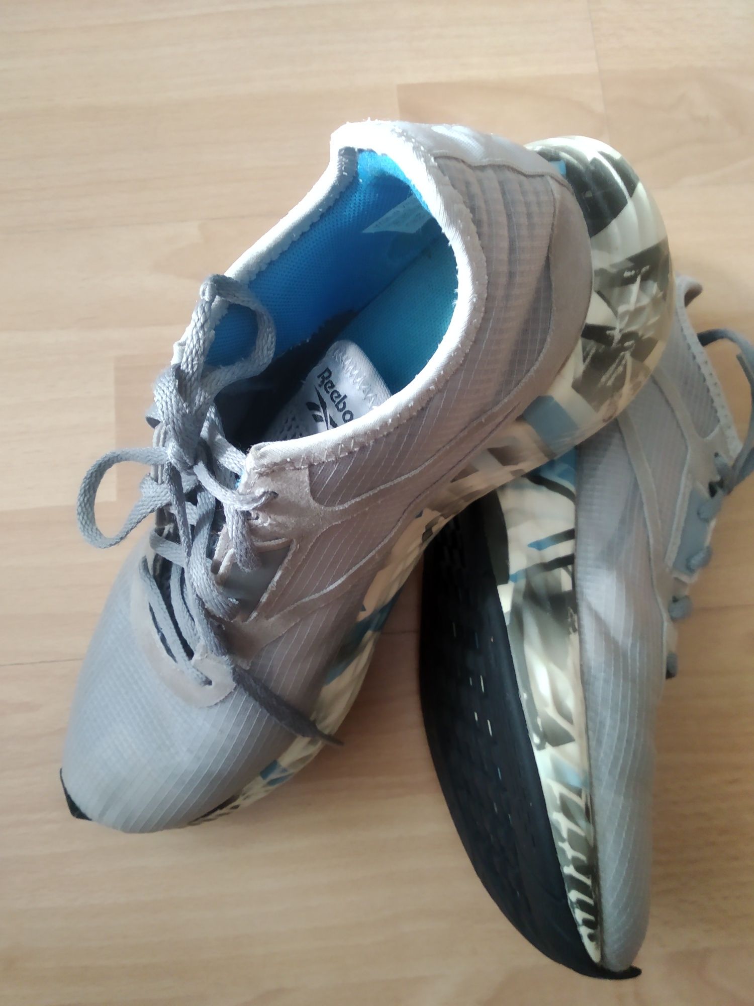 Buty sportowe Reebok 24,5