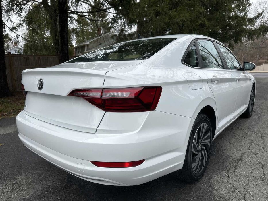 Volkswagen Jetta SEL      2020