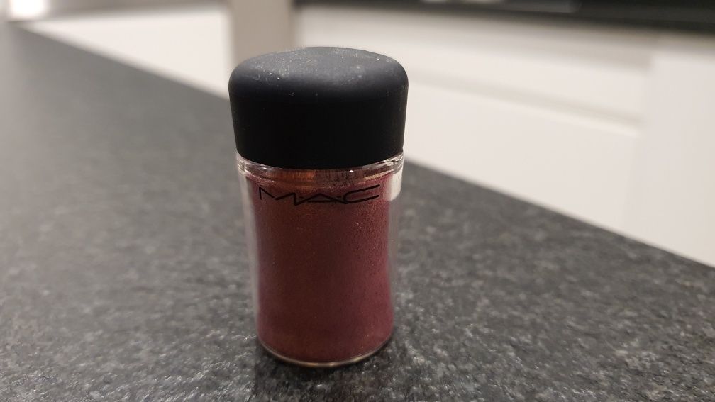 Pigment cień do powiek mac rose a55