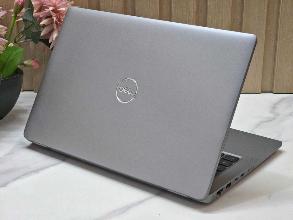 Dell Dodecacore 14" i7/16GB/500Nvme série Profissional