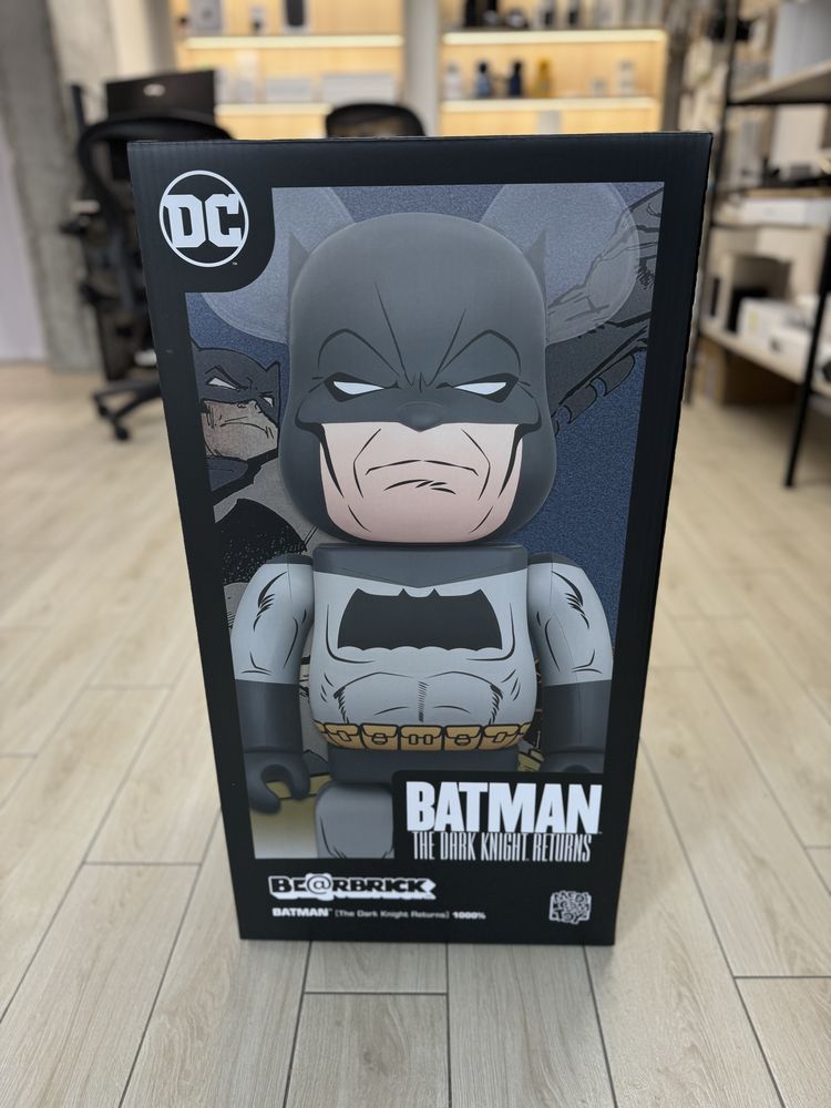 Medicom Bearbrick Batman 1000%