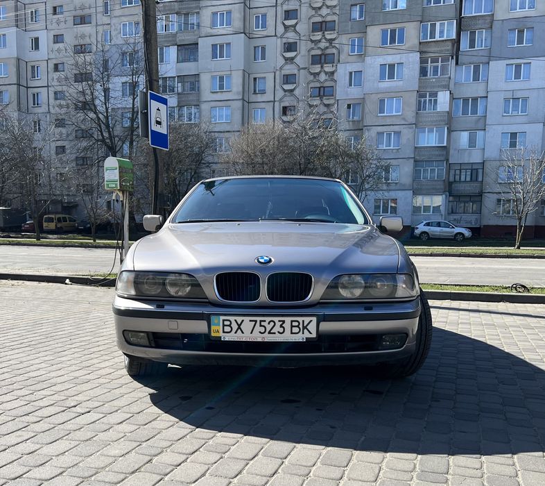 Продам BMW 523 1998