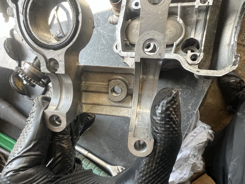 Glowica rmz 450 wtrysk walki