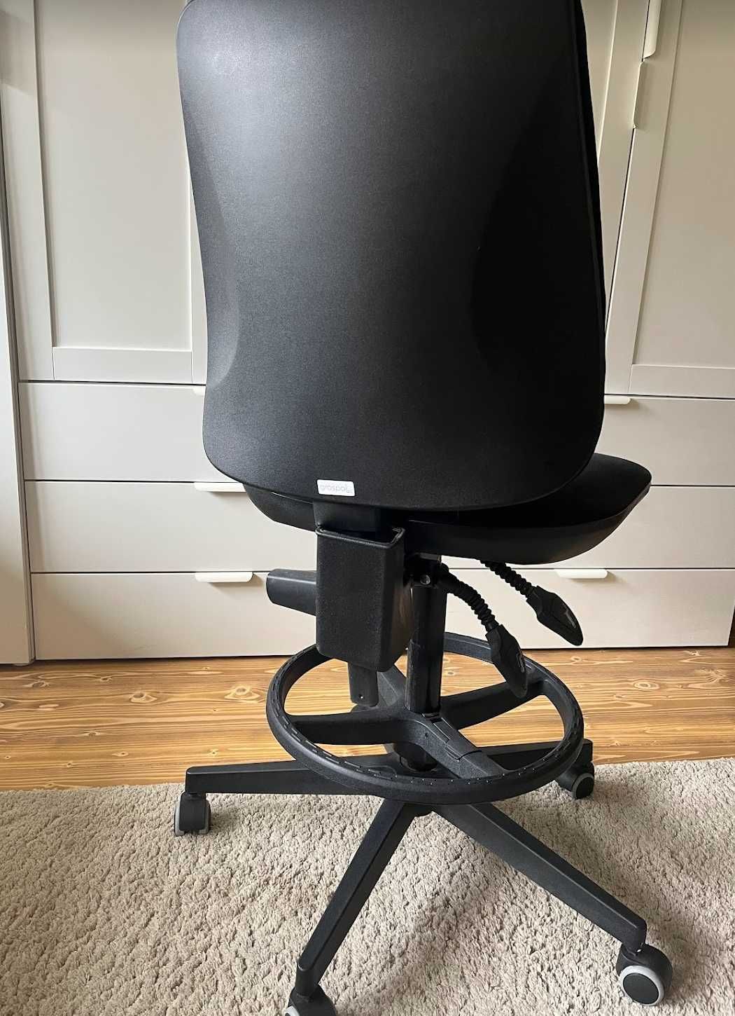 Wysokie krzesło biurowe Krzesło Starter BP Ring Base na kółkach