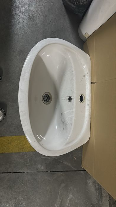 Loiça de casa de banho