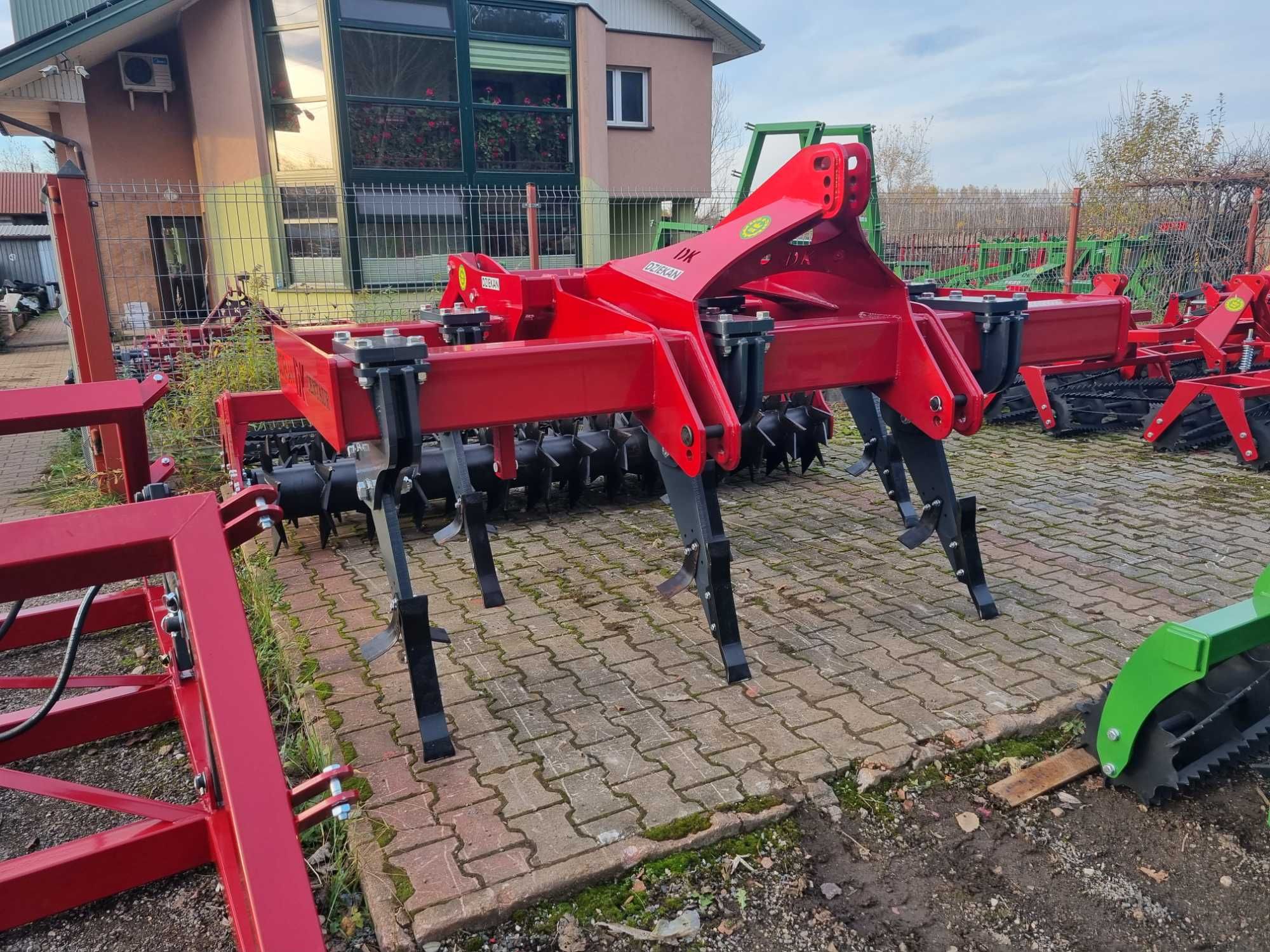 Pług dłutowy CENTAUR głębosz Dziekan bezorkowy mulczujący regulowany