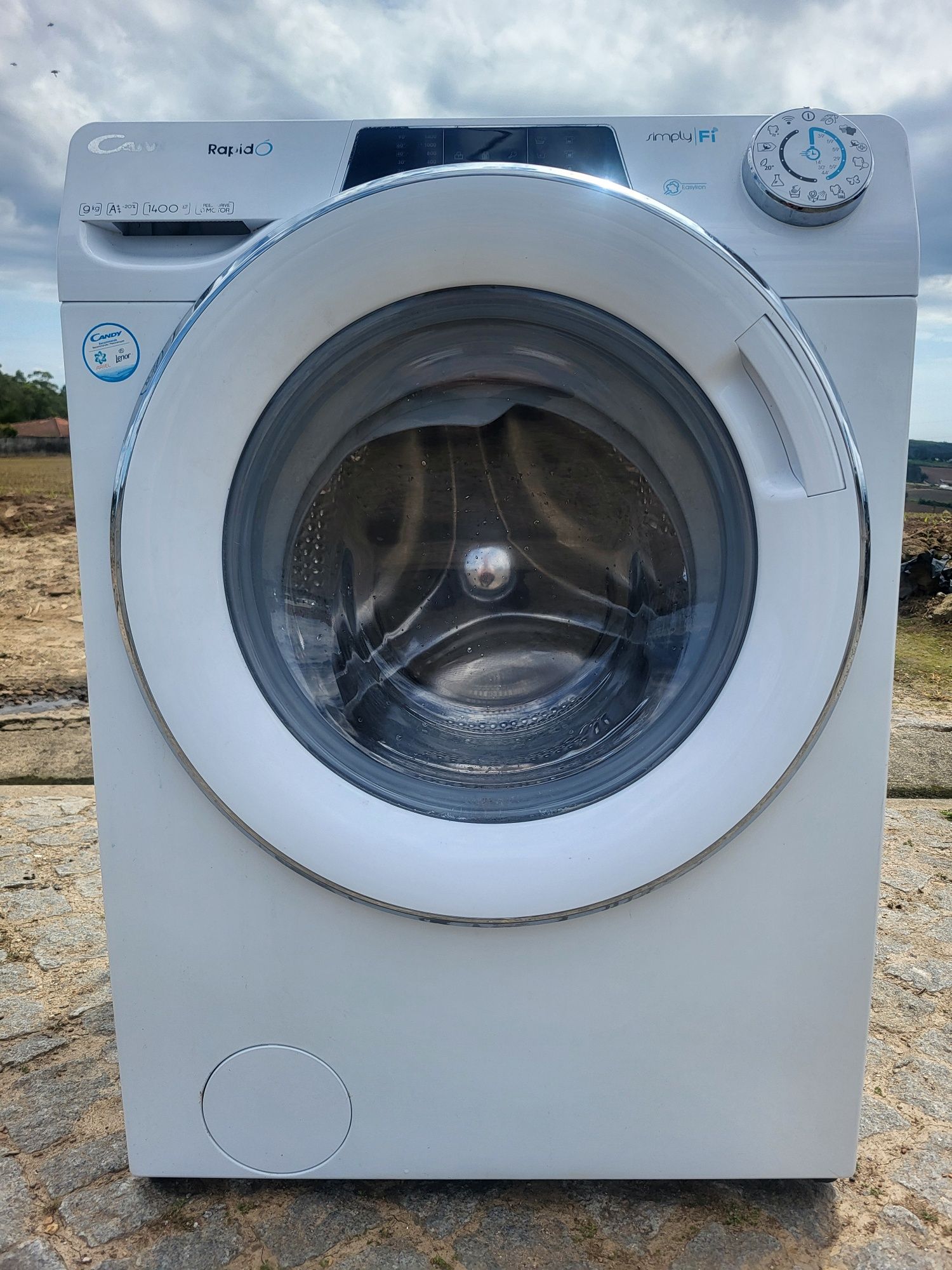 Máquina de lavar roupa Candy de 9 kg SEMI-NOVA com entrega e garantia