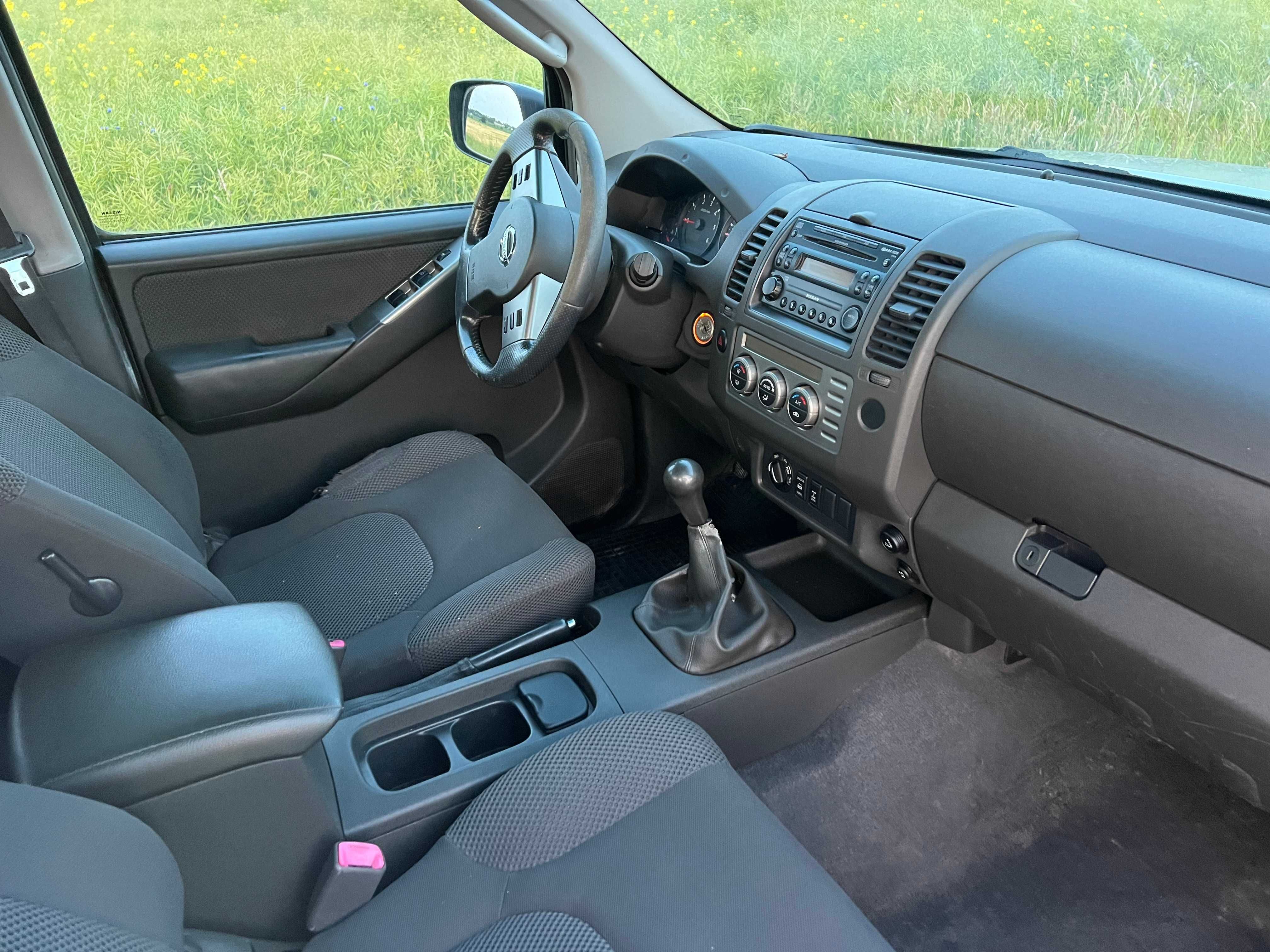 NISSAN NP300 NAVARA (D40) 2.5 dCi 4WD 174 KM