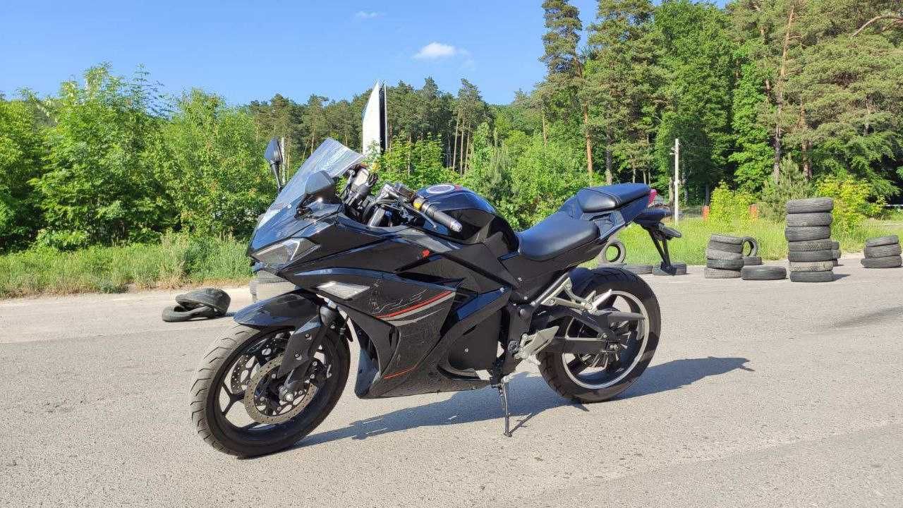 Електро-мотоцикл Yamaha R3 (Electro) - 100km запас ходу на 1 заряді