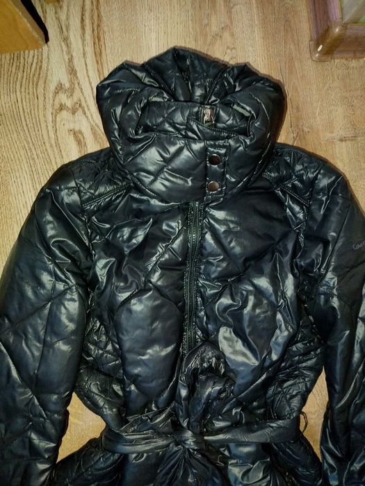 Куртка чорна глянцева стьобана Calvin Klein М.