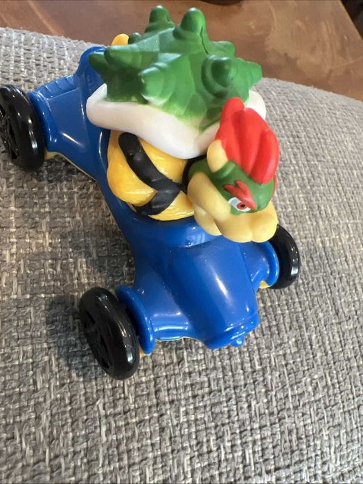 2022 Mario Kart McDonald Nintendo Bowser Toy