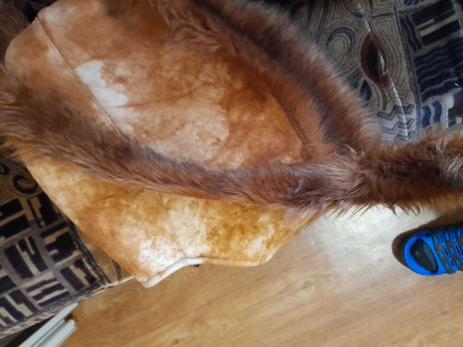 Жіноча дубльонка