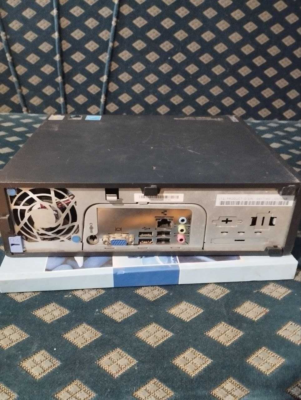 Lenovo 6417 mini PC невеликий ПК AMD 2.1 GHz 2 DDR, 160 HDD