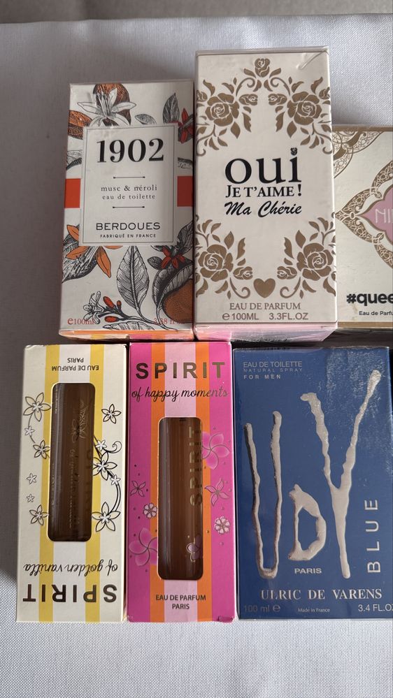 Mix perfum 150 sztuk