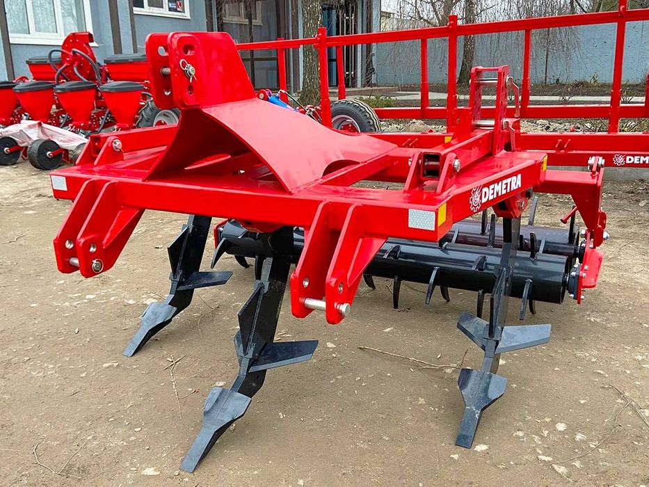 Глубокорыхлитель 2,0 м Чизель 1,5 м 1,8 м  2,5 м Глибокорозпушувач 3 м