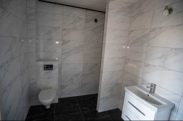 3 – pokojowe mieszkanie w zabudowie bliźniaczej 70,8 m² + taras