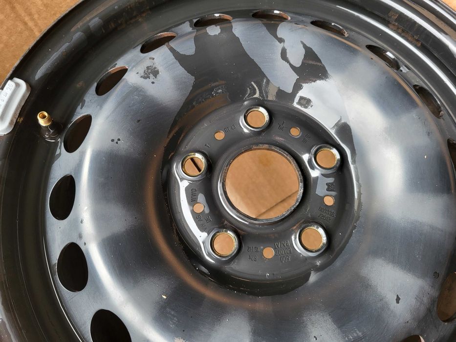 [542] 16 cali Felgi stalowe 5x112 VW Golf Touran Passat ET43 Oryginał