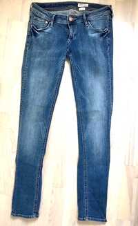 Spodnie H&M jeansowe dżinsy jeansy Super SQIN Low Slim rurki 30x32 36