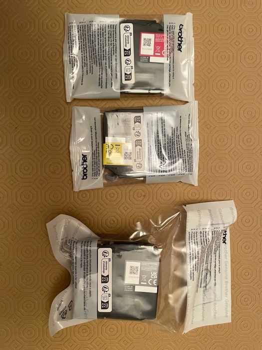 Tinteiros novos e originais