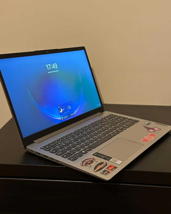 Computador Portátil LENOVO Ideapad 1, Ryzen 7, 16Gb RAM, 1Tb Ssd.