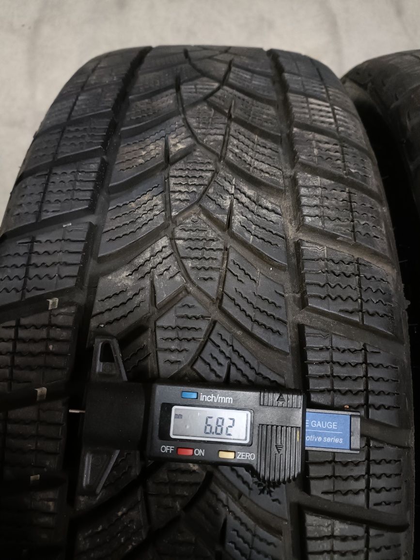 Opony zimowe Goodyear Ultragrip Performance GEN-1 215/55R18