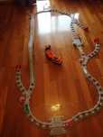 Pista gigante de comboio da lego
