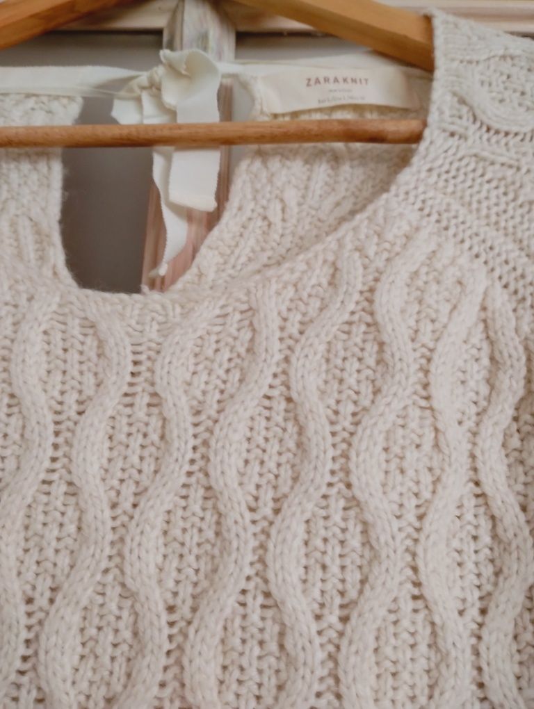 Swetr sweter Zara ecru kość słoniowa knite  L-XL 40 42