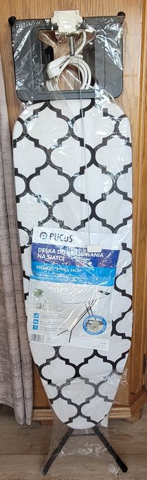 Deska do prasowania nowa lekko uszkodzona