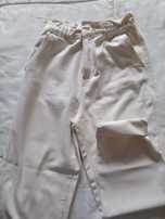 Calças branco bege Stradivarius