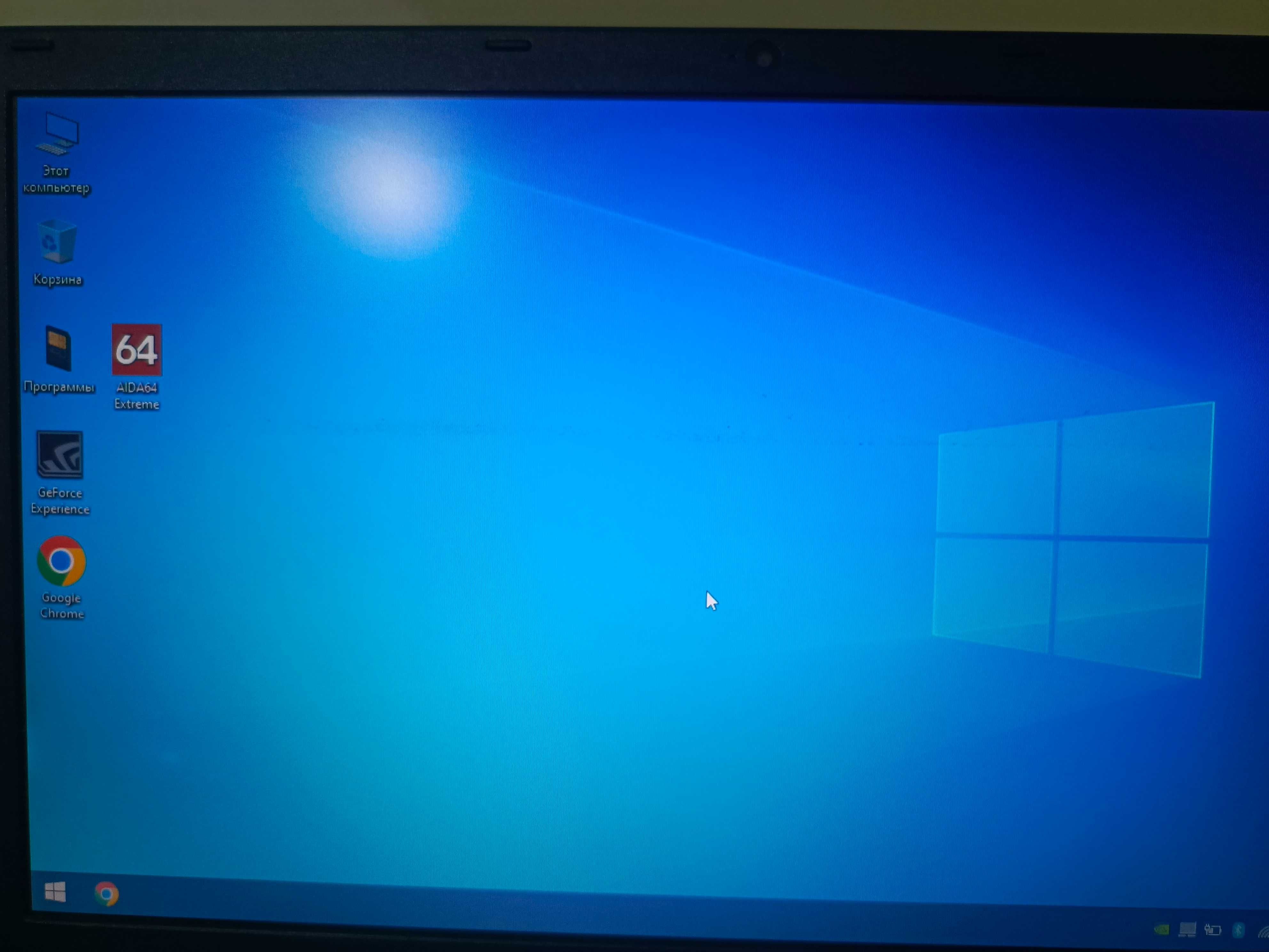Робочий ноутбук Acer Aspire E1-570G (i3-3217U, 16 ГБ ОЗП, 500 ГБ HDD)