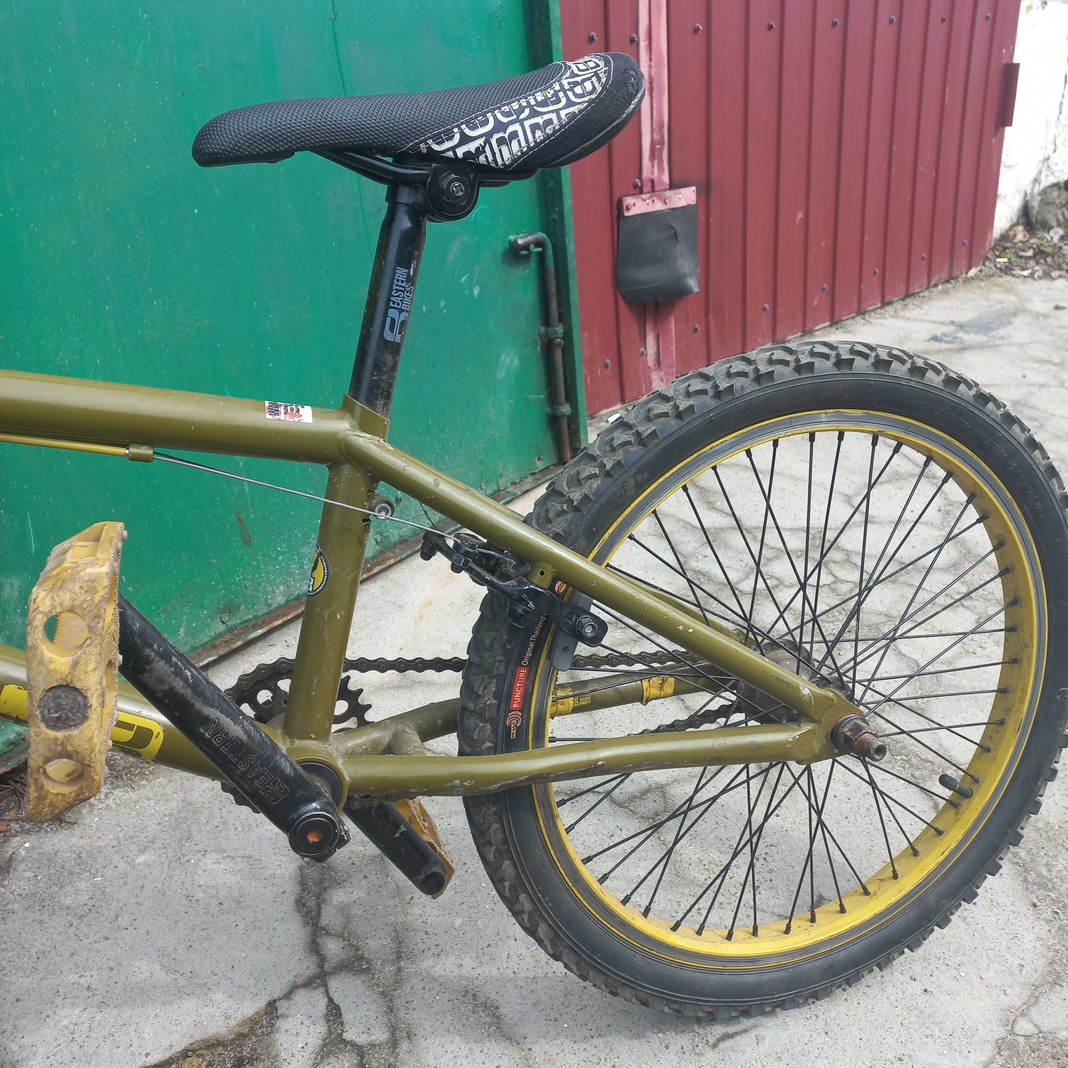 Продаеться гарний BMX