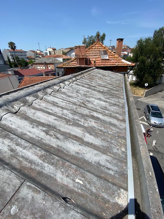 Demolição e retirada de entulhos