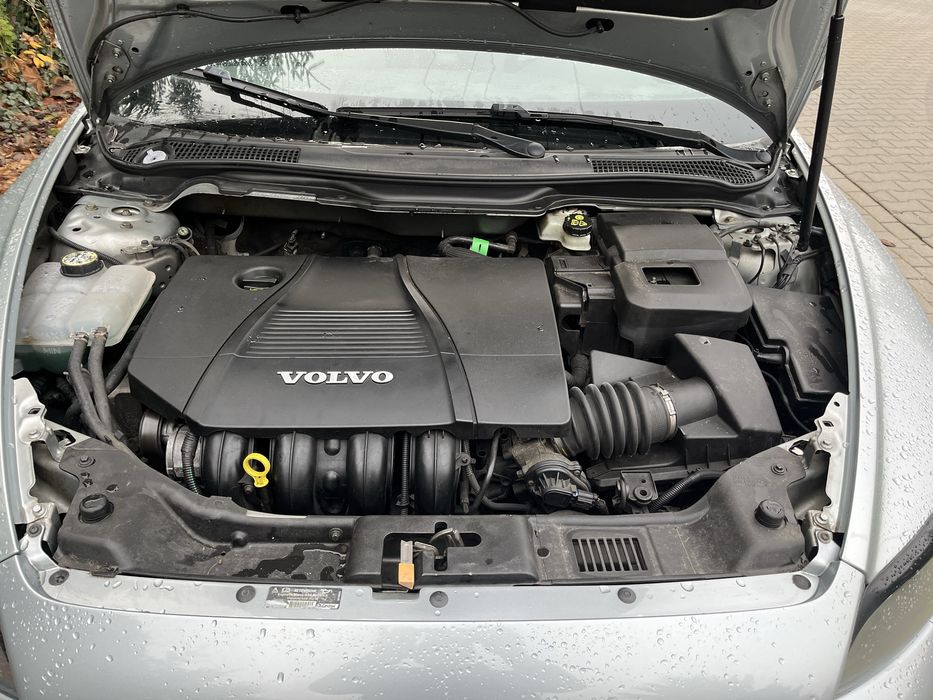 Volvo c30 1.8 benzyna ladny zadbany serwisowany