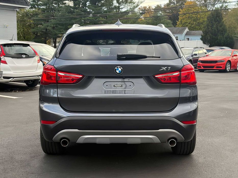 BMW X1      2018