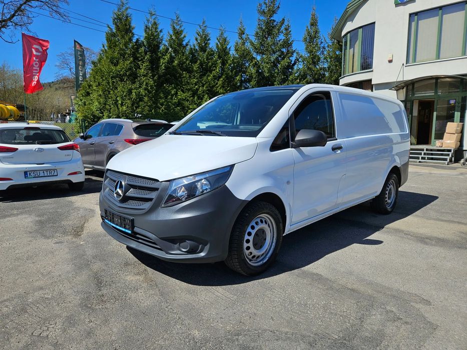 Mercedes-Benz VITO 4X4 LONG KLIMA AUTOMAT REJ.02 2021 3OSOBOWY CIEŻAROWY  Leasing możliwy cena netto 79999