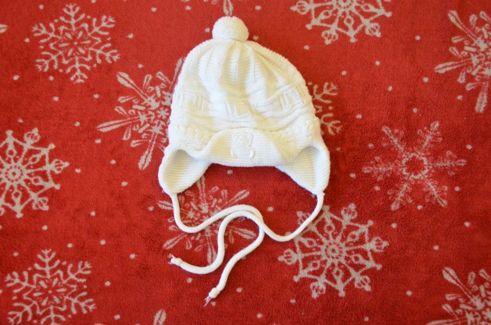 śliczne ZIMOWE CZAPECZKI niemowlęce 0-6m CIEPŁE czapka czapeczka