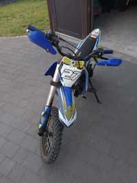 Sprzedam x motos xb 27 w bdb stanie