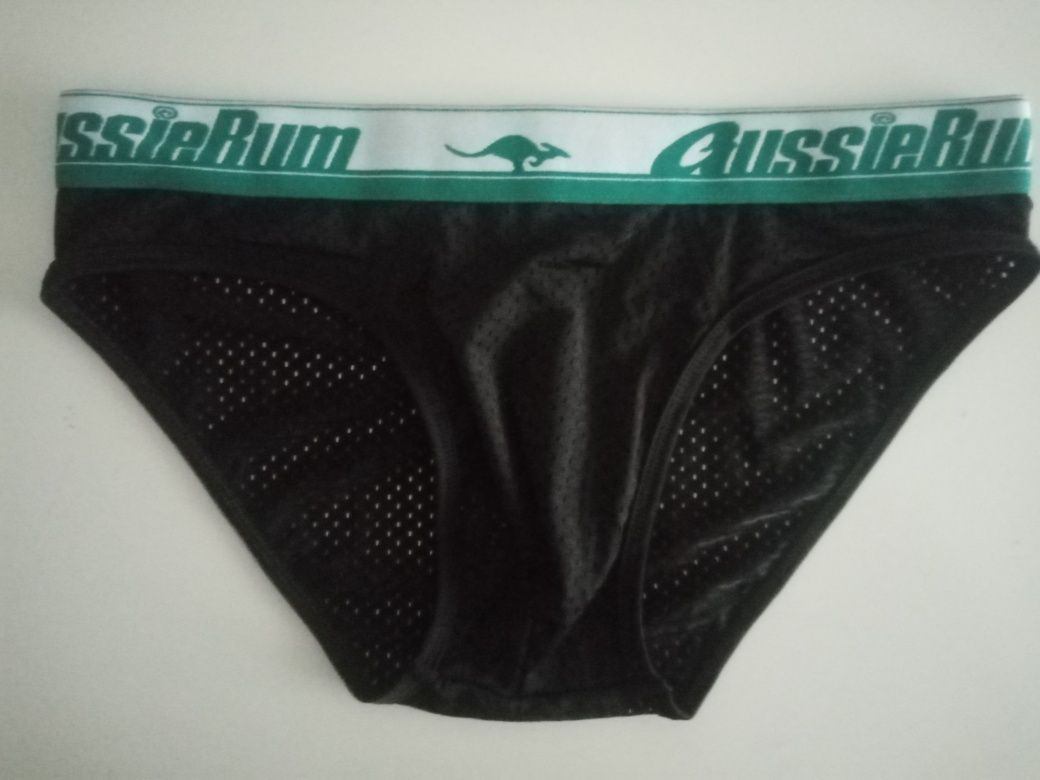 Slip preto Aussiebum tam. L (REF11/74C)