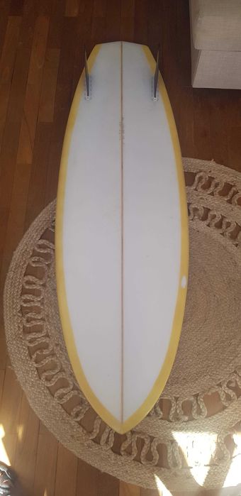 Prancha surf Twin fin 5'7 diamond twin