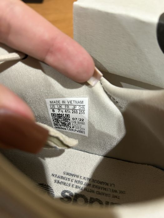 Кросівки Adidas Ozweego