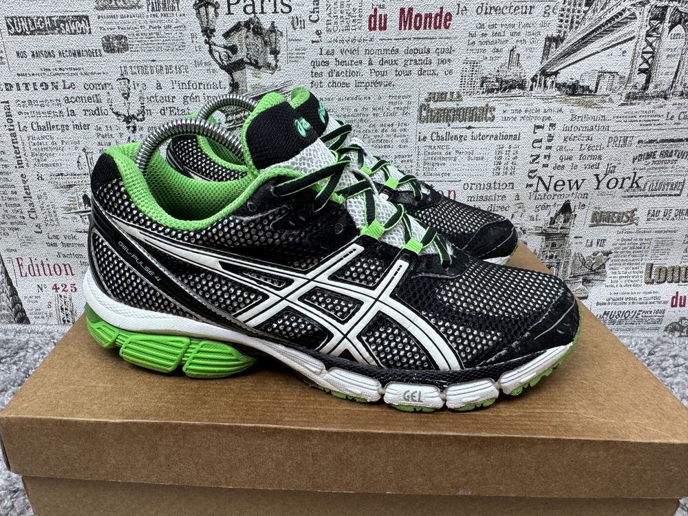 Кросівки Asics GEL-PULSE 4 Розмір 42.5 / Original