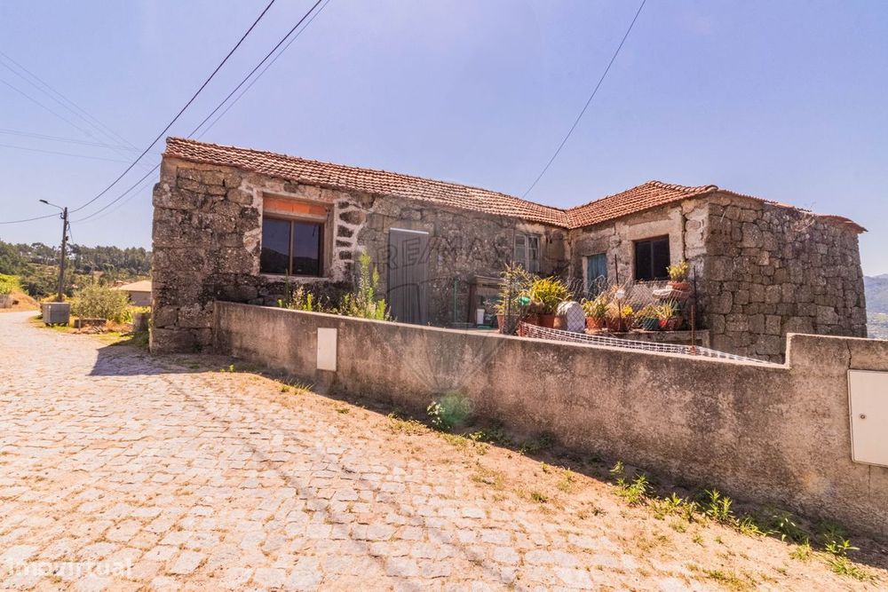 Moradia T3 para venda