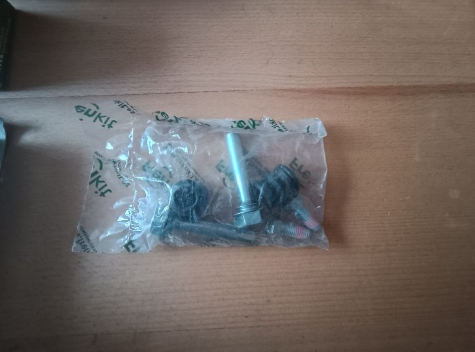 Frenkit 260902 повний рем комплект супортів передніх Renault Laguna 1