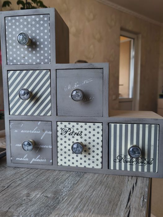 Скринька-комодік