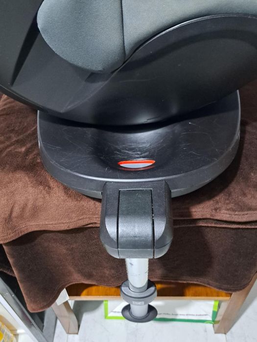 Fotelik obrotowy Britax Romer Dualfix 2R