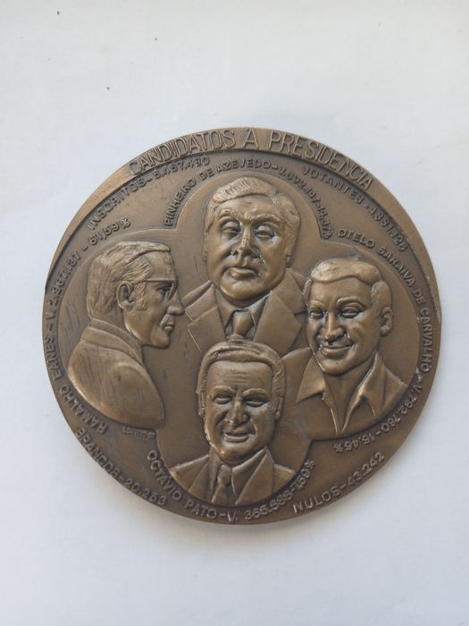 Medalha General ramalho Eanes  presidente da republica