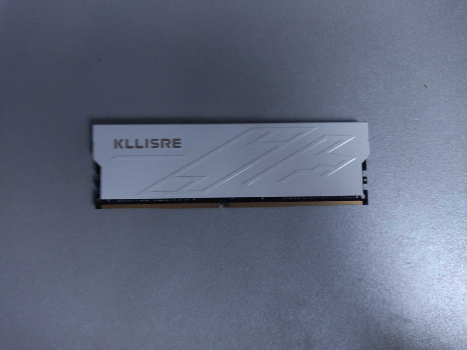 DDR4 1x8gb KLLISRE 2666