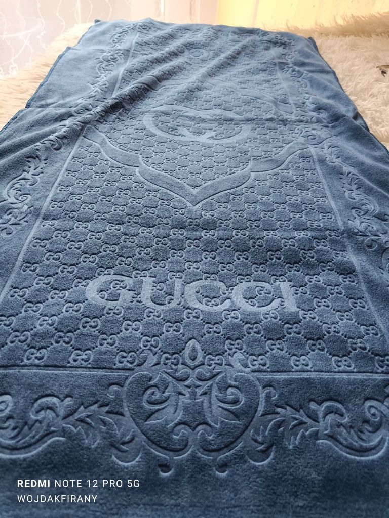Ręczniki nowe z mikrofibry z tłoczonym wzorem 50*100cm