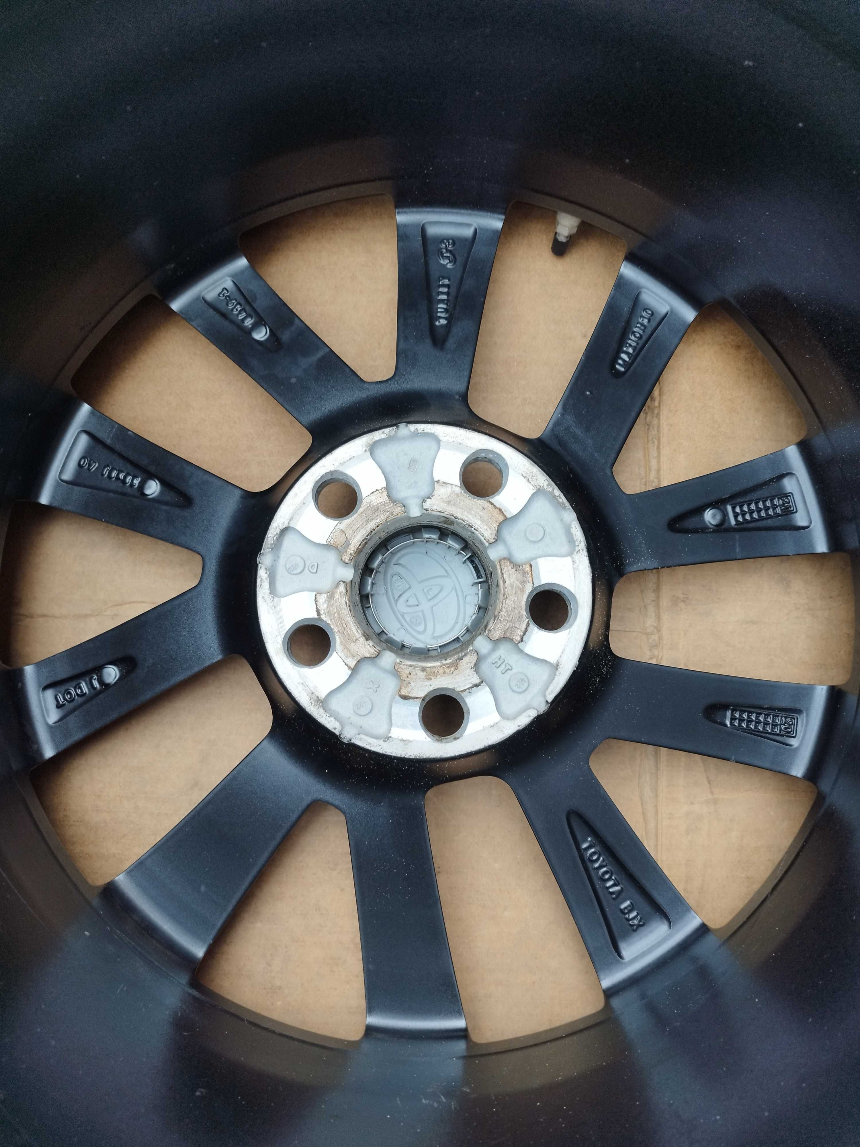 Nowe opony, koła całoroczne 225/40R18 oryginał TOYOTA Corolla e21 GR