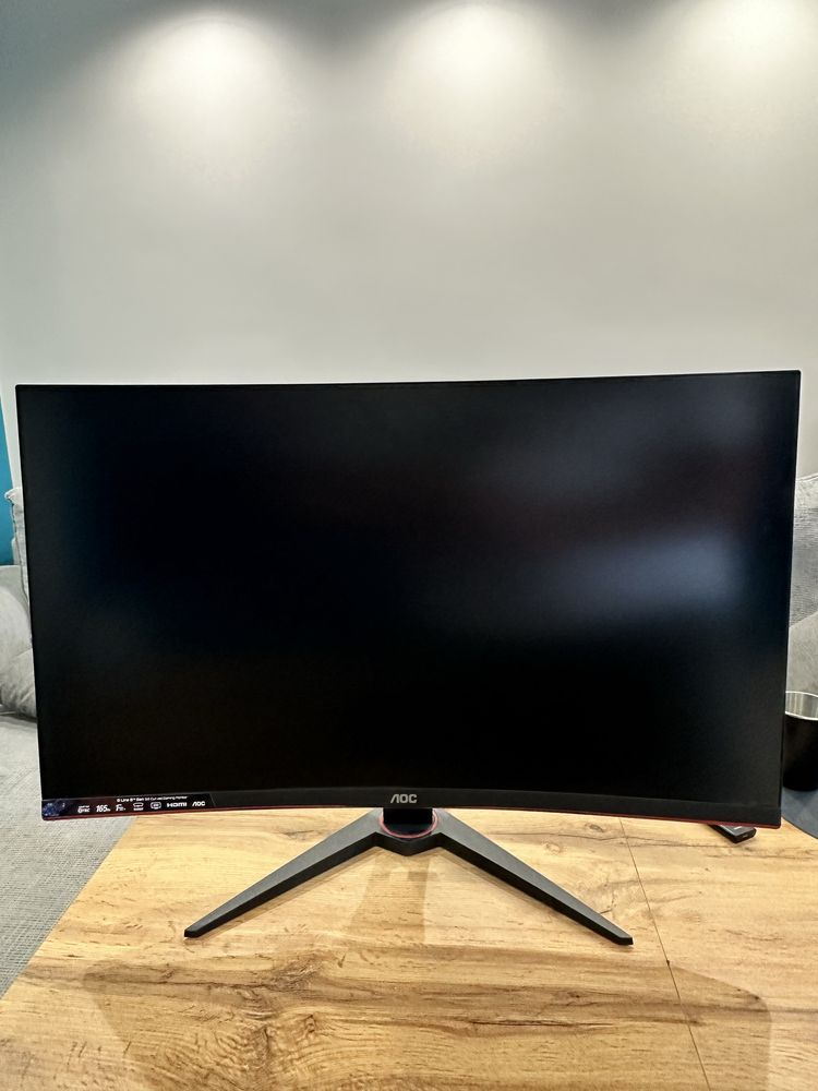 Monitor  zakrzywiany 32 cale